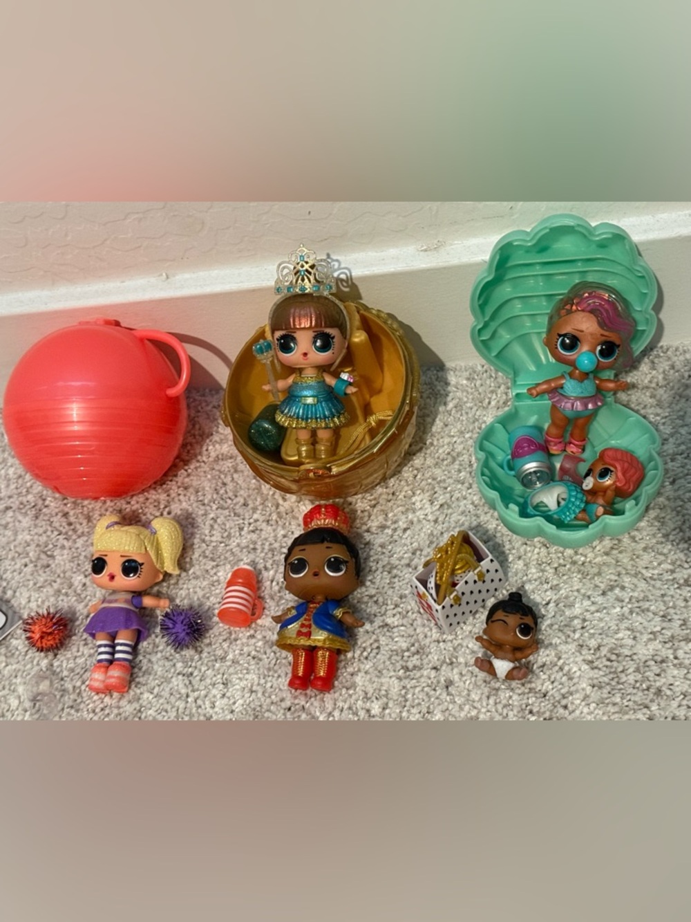 L.O.L. Surprise! Multiple Doll Set